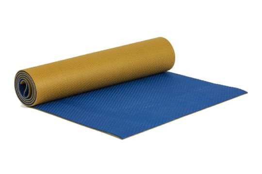 Fitterfirst Professional Yoga Mat is reversible and can be rolled up in both ways efficiently.
